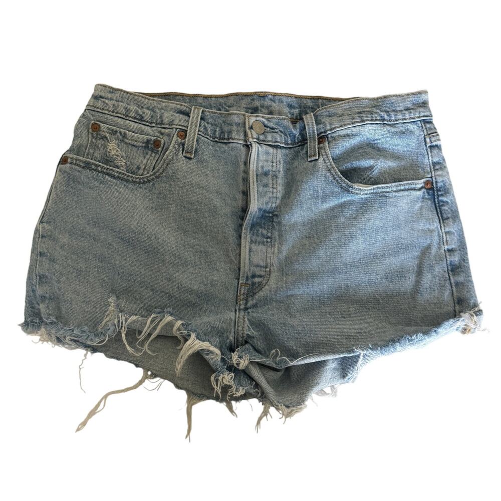 Levi's 501 Shorts Women's 32 Denim Cut Off Raw Hem Distressed - Picture 1 of 8